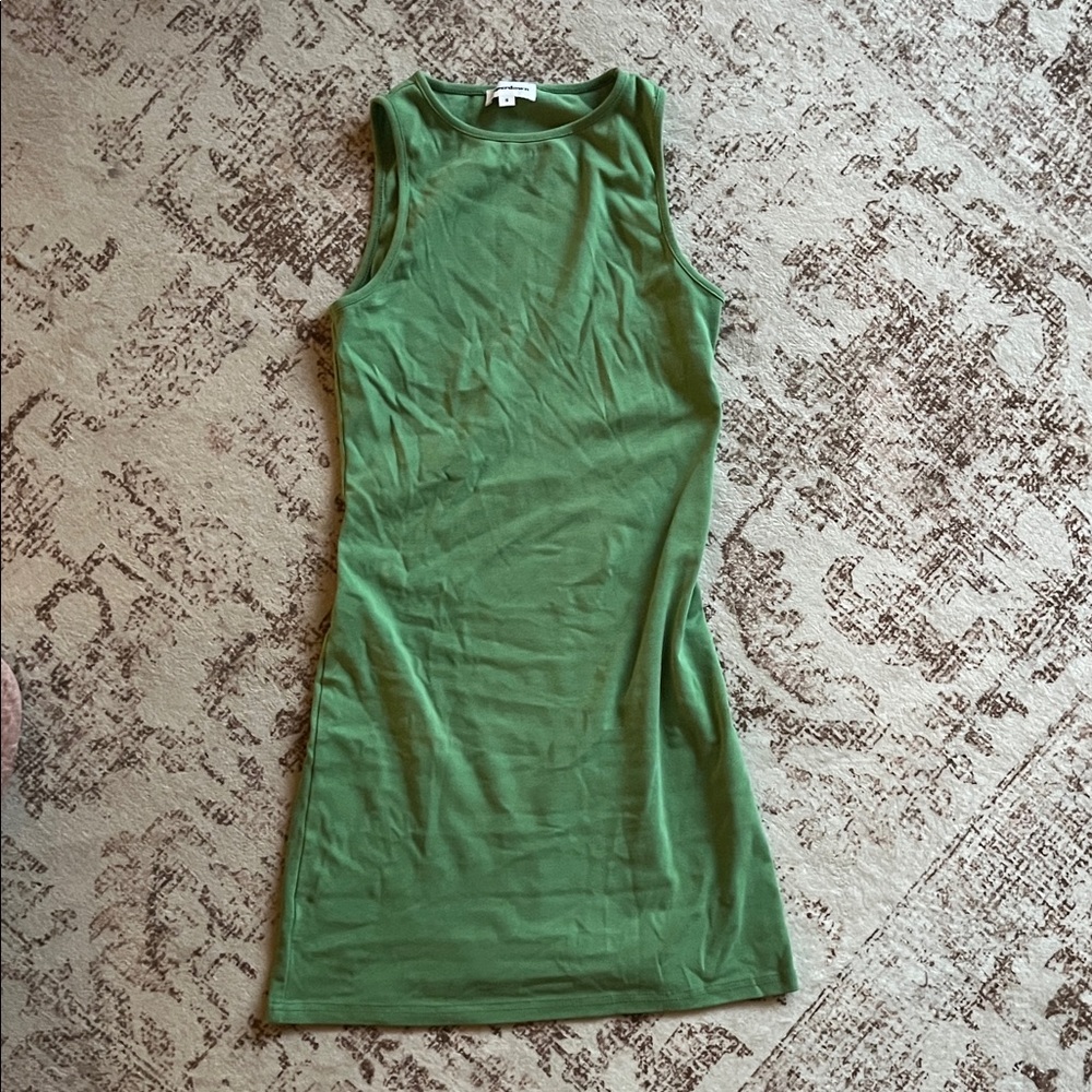 Green Sleeveless Women's Dress